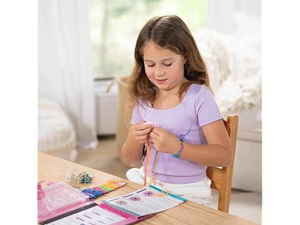 Melissa & Doug On The Go Friendship Bracelet