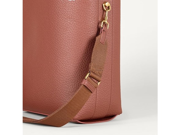 Amazon Essentials Women's Soft Bucket Shoulder Bag