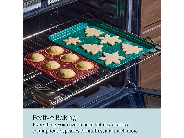 Chicago Metallic 12Pc Holiday Baking Set