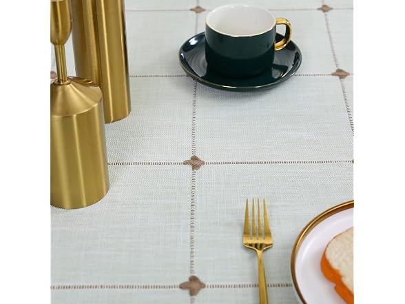 Green Embroidery Lattice Square Tablecloth