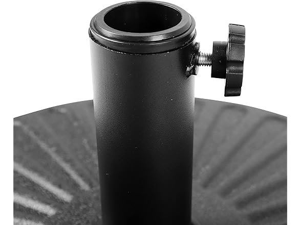 LeisureMod Bovilar Umbrella Base Black