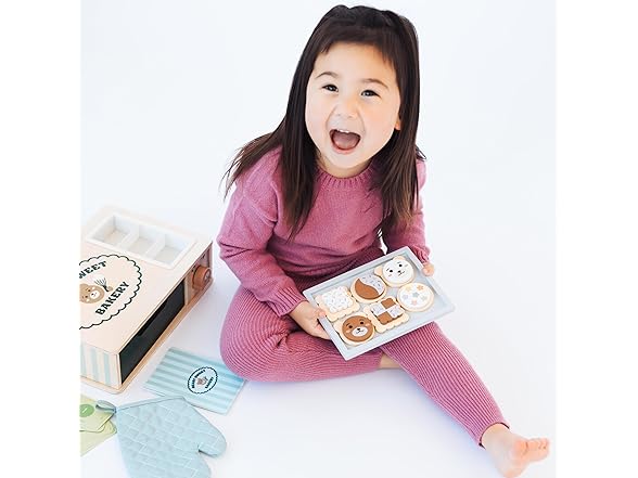 Pearhead Wooden Bakery Montessori Set