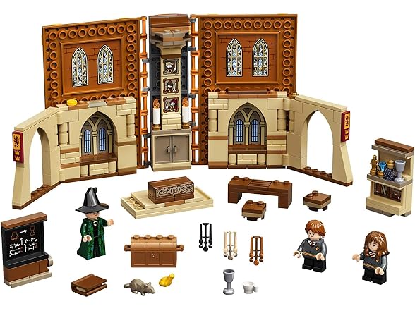 LEGO Hogwarts Transfiguration Class