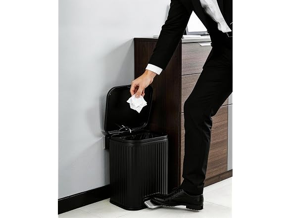 PrecisionAuto 12L Black Stainless Steel Trash Can with Lid