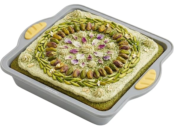 Restaurantware Square Gray Silicone Cake Pan