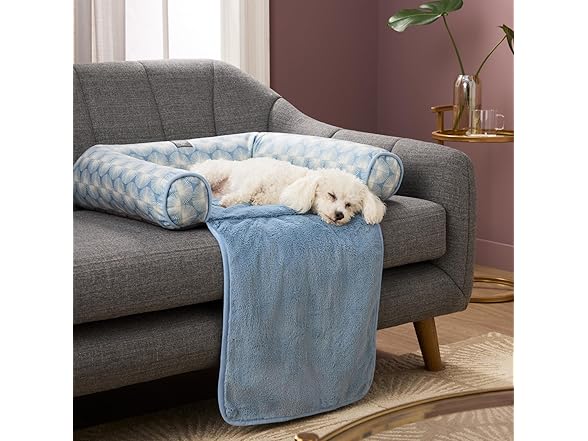 Nicole Miller PET Cozy Couch Pet Bed