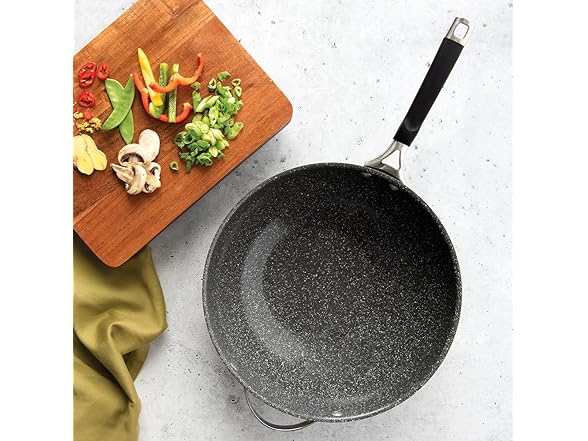 Nordic Ware Verde Ceramic Nonstick 12 Inch Wok