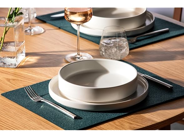 Fortessa Loft Felt Placemat, 12.2 x 16.5 Rectangle Placemat (Set of 4), Forest