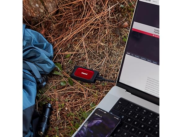 Kingston XS1000R 2TB SSD | Pocket-Sized