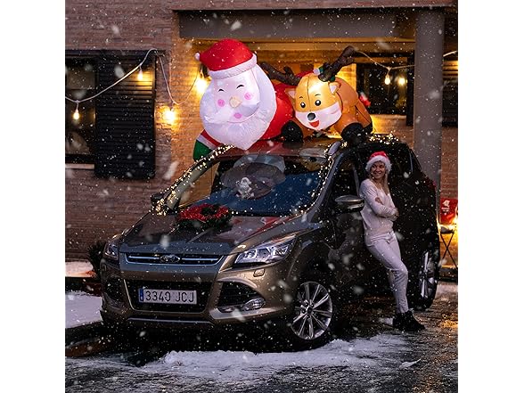 Zone Tech CR0005 6Ft Inflatable Santa and Reindeer