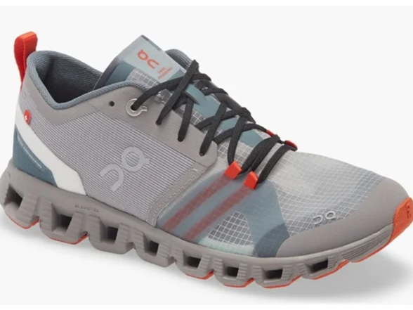 On Running Cloud X Shift Women's Shoes Alloy Red (8.5)