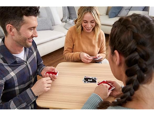 Mattel Games Wild Twists Playing Cards