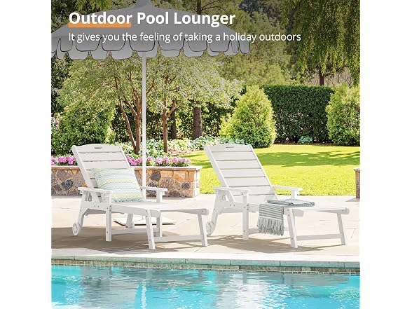 LUE BONA Set of 2 White Chaise Lounge Chairs