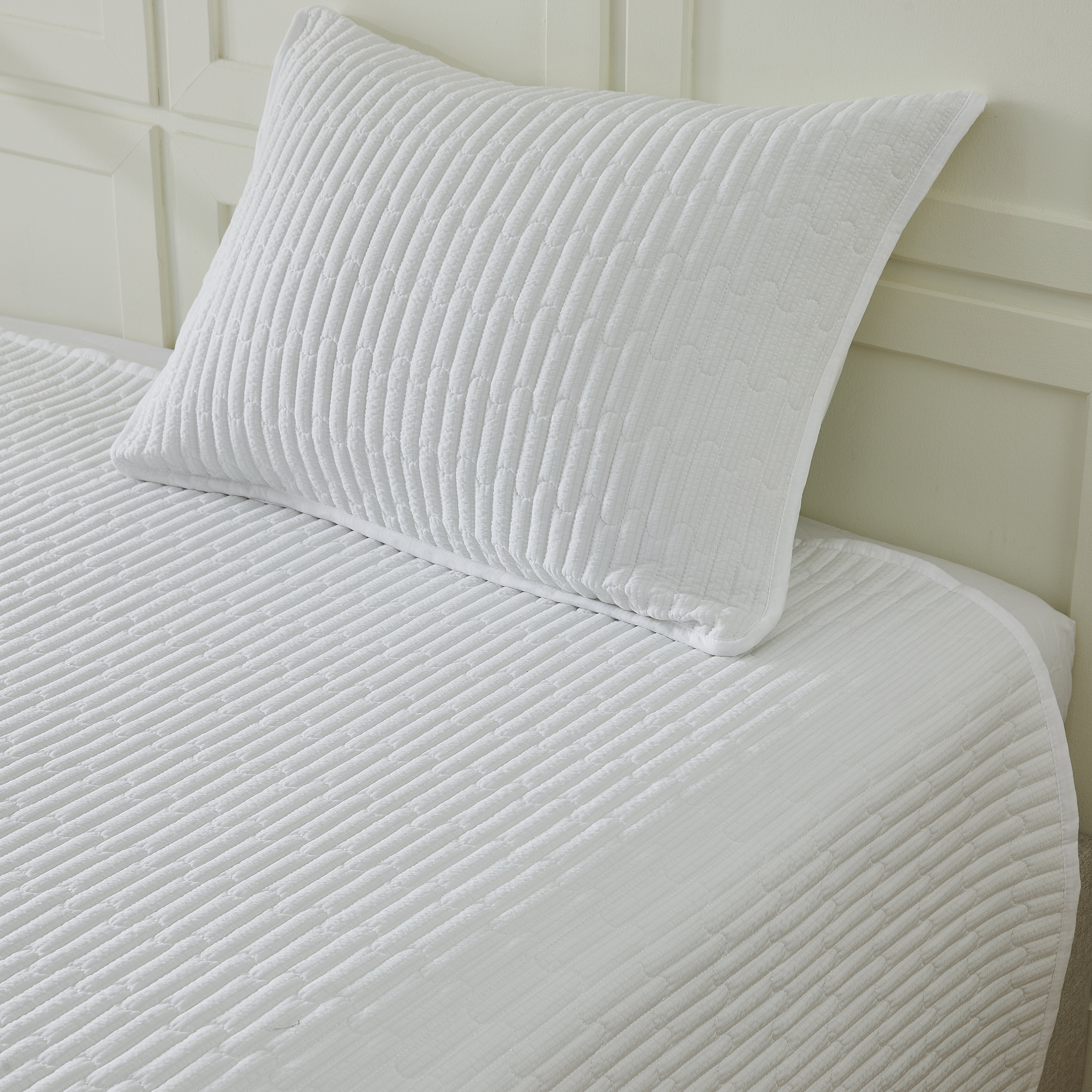 Callie 3 Piece Textured Quilt Set - Gallery 21