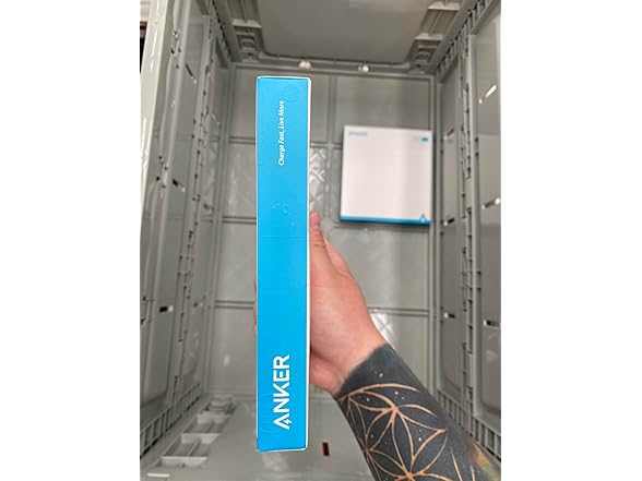 Anker USB C Power Bank, PowerCore Essential 20000 PD (18W) P (Open Box)