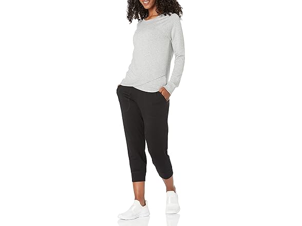 Amazon Essentials Women (XXL) Studio Sweatshirt
