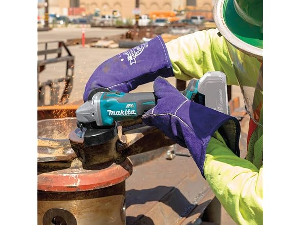Makita XAG09Z 18V LXT 4-1/2"/5" Cut-Off/Angle Grinder