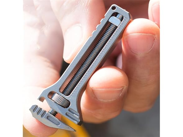LZBEGGZ CON-12 Titanium Multitool