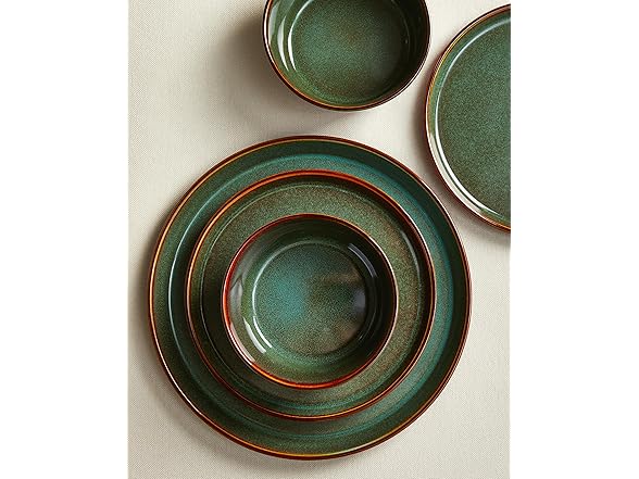 Pokini Plates and Bowls, 12 Pieces