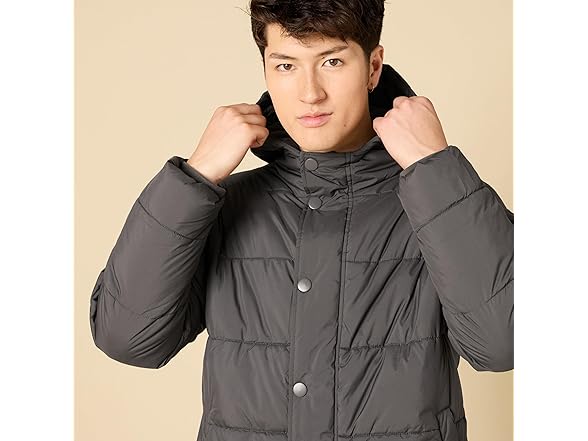 Amazon Essentials Men's Heavyweight Hooded Puffer Coat