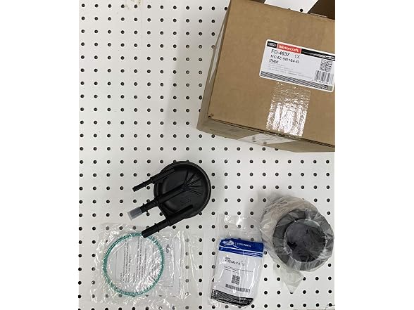 Ford FD4637 Ford OEM Motorcraft Fuel Filter