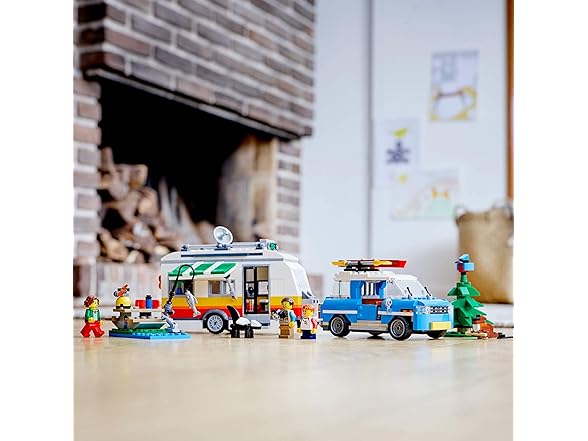 LEGO Creator 3in1 Caravan Family Holiday (Open Box)