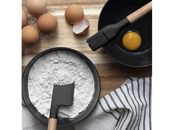 Country Kitchen Utensil Baking Set