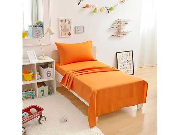 Amazon Basics Kid's Microfiber 3Pc Sheet Set