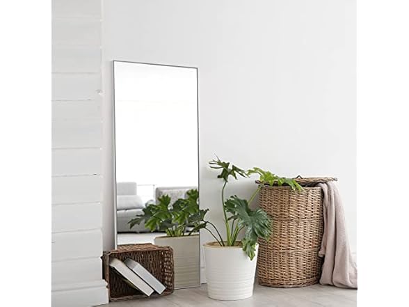 KIAYACI Silver Floor Mirror w/Stand 47"x16"