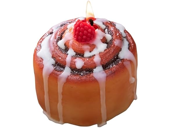 Raspberry Cinnamon Roll Candle