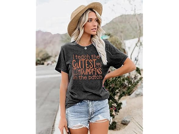 Women Halloween Teacher T-Shirt