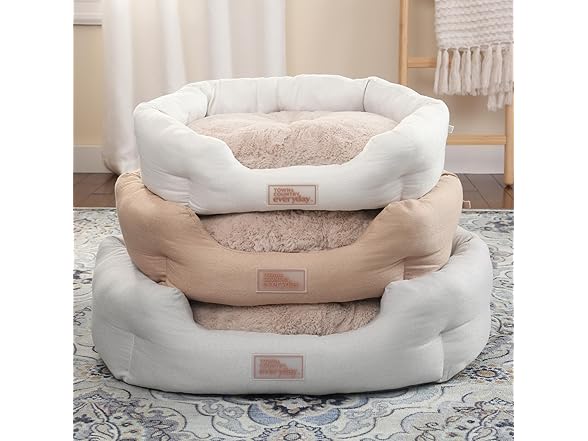 TOWN & COUNTRY EVERYDAY CuddleTown Faux 