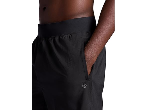 Gaiam Mens Hatha 2.0 7" Short