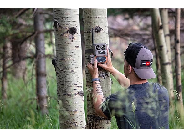 Moultrie Moultrie Edge 2 Pro Cellular Trail Camer (w/ Battery)