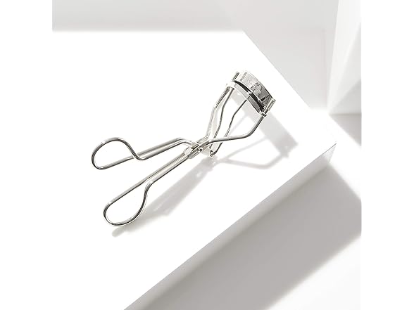 TWEEZERMAN Curl Silicon Pad Eyelash Curler