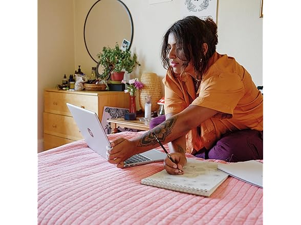 HP 15.6" Touch AMD Ryzen 5 7520U Laptop