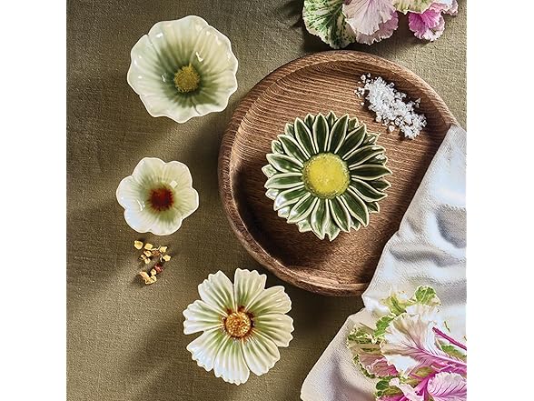 47th & Main Decorative Bowls