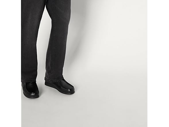 Amazon Essentials Men's Chukka Moc Toe Boots