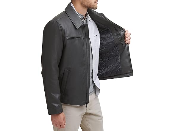 Grey W. Chest Zip