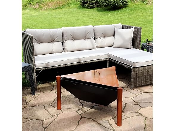 Sunnydaze 31" Steel Triangle Fire Pit