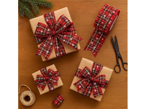 Designer’s Shop Holiday Snow Flake Plaid