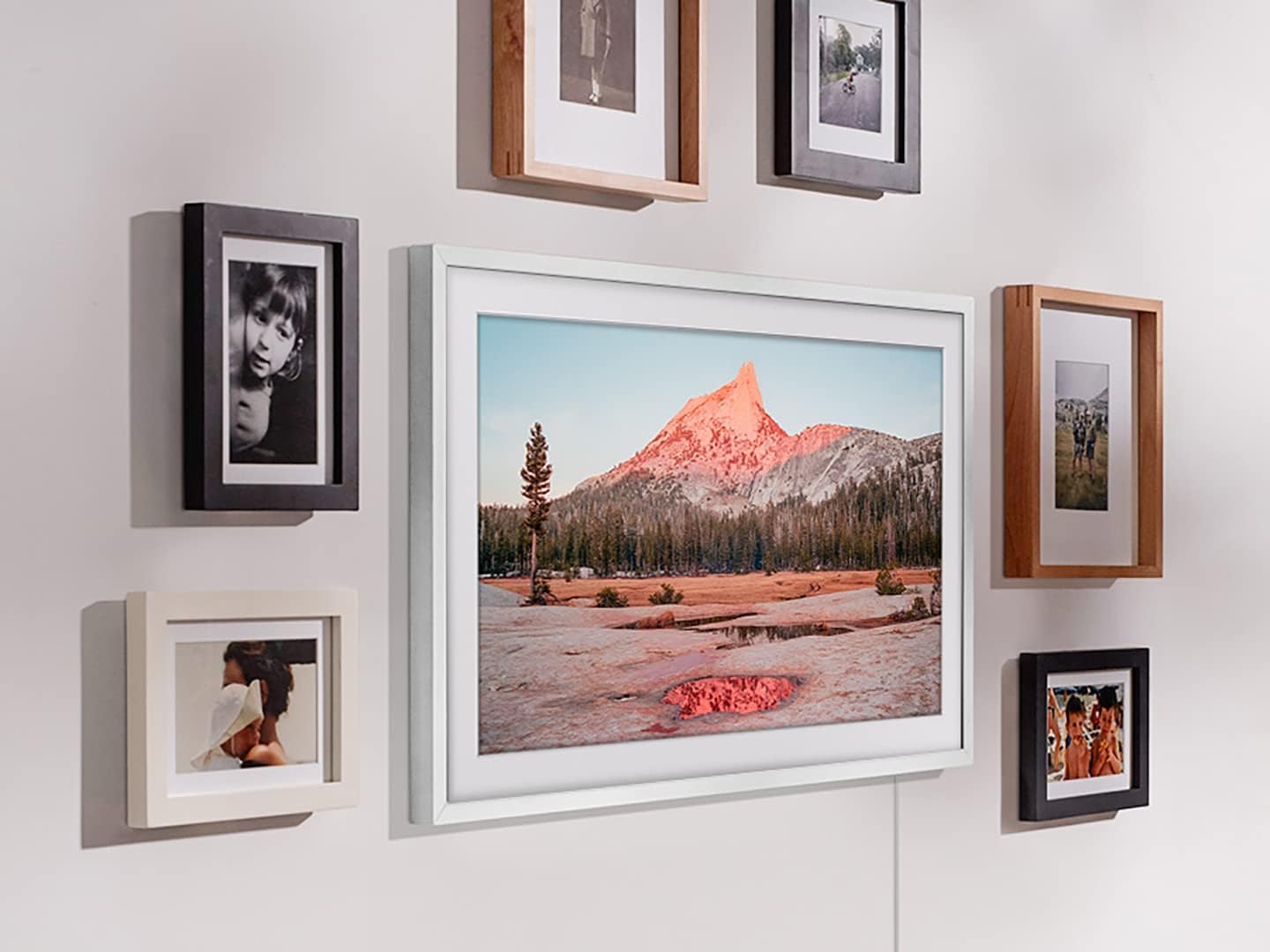 (NEW) Samsung QLED The Frame LS03C Series TV (2023) (Open Box) - Gallery 17