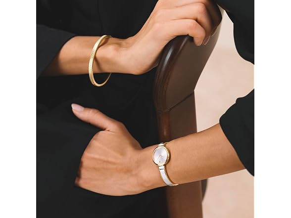 Movado Women's Moda - Swiss Quartz 2H Watch