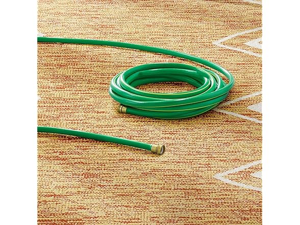 Nicole Miller New York Patio Sofia Leon Area Rug 7'9"x10'2"