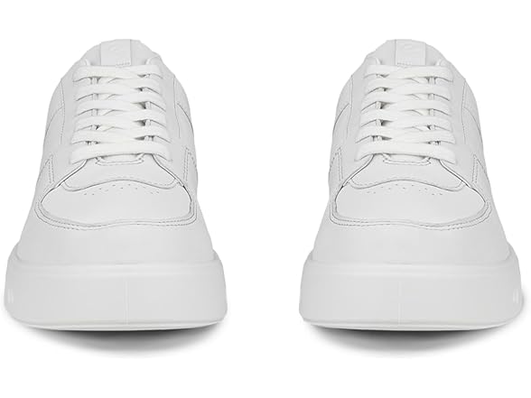 Ecco Street 720 Women's Shoe