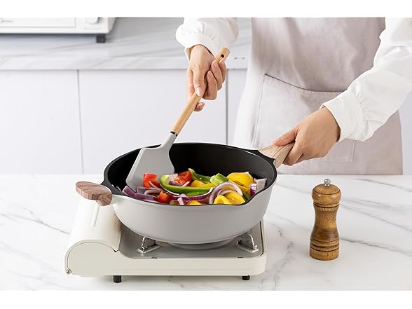 Country Kitchen Pots and Pans Set