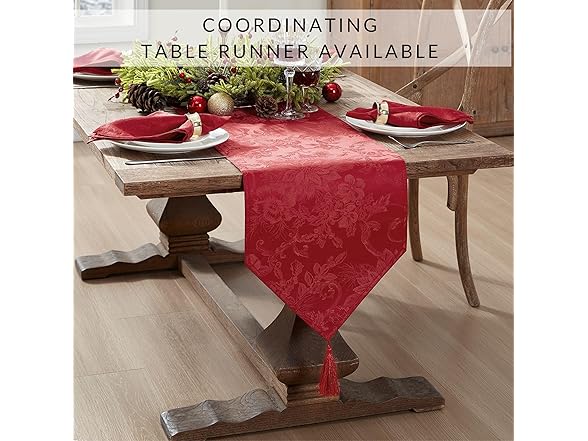 Elrene Poinsettia Cloth Napkins Set of 4