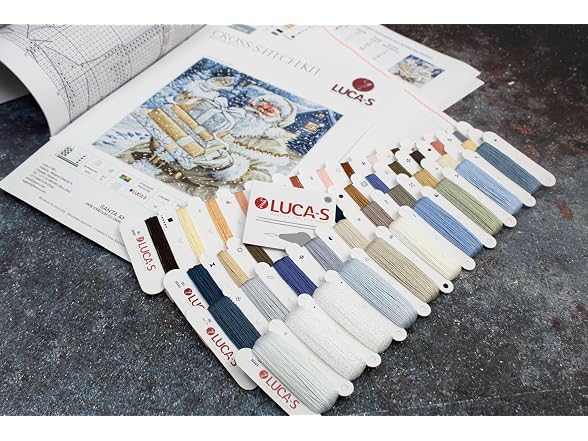 Luca-S Cross Stitch Kit Santa and Pressies - Gallery 4