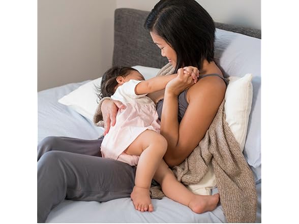 Lansinoh Stay Dry Nursing Pads