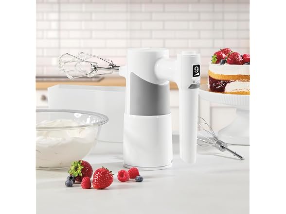 Cuisinart 9 Speed Hand Mixer with Storage Case